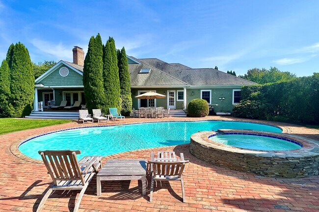 property at 109 Mill Creek Close