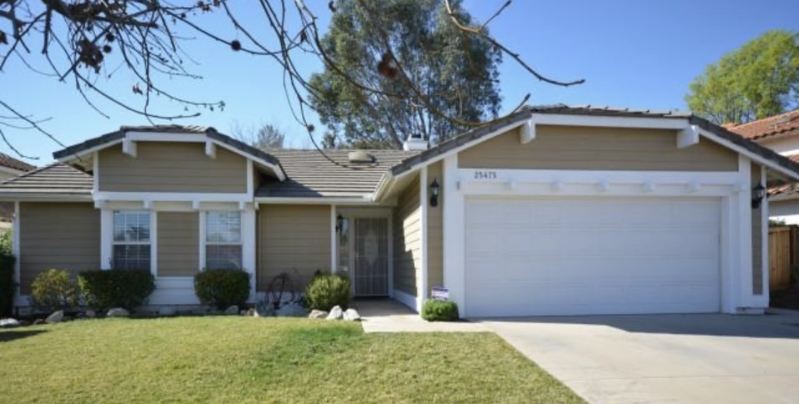 25475 Birchtree Dr in Murrieta, CA - Building Photo