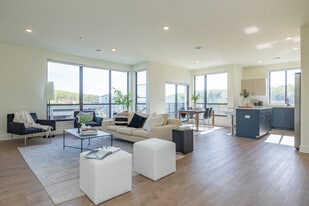 The West Luxury Residence in West Orange, NJ - Building Photo