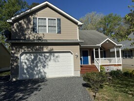 4155 Captains Corridor in Greenbackville, VA - Building Photo