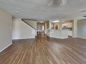 9530 Belleclarie Ln in Houston, TX - Building Photo - Building Photo