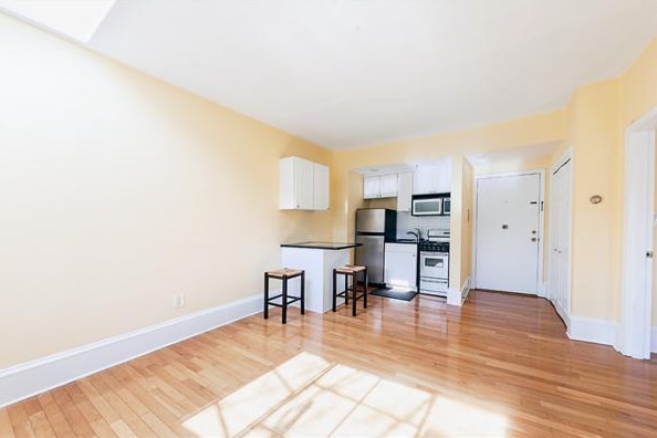 511 Beacon St, Unit 12 in Boston, MA - Building Photo - Building Photo