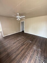 1501 E 17th St in Lubbock, TX - Building Photo - Building Photo