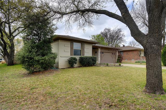 1201 Lorrie Dr in Richardson, TX - Building Photo - Building Photo