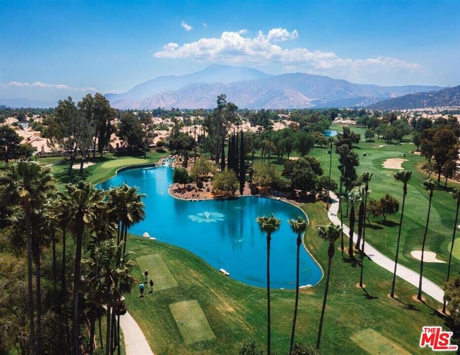 5515 Trevino Way in Banning, CA - Foto de edificio