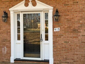 415 Carrsbrook Dr in Charlottesville, VA - Building Photo - Building Photo