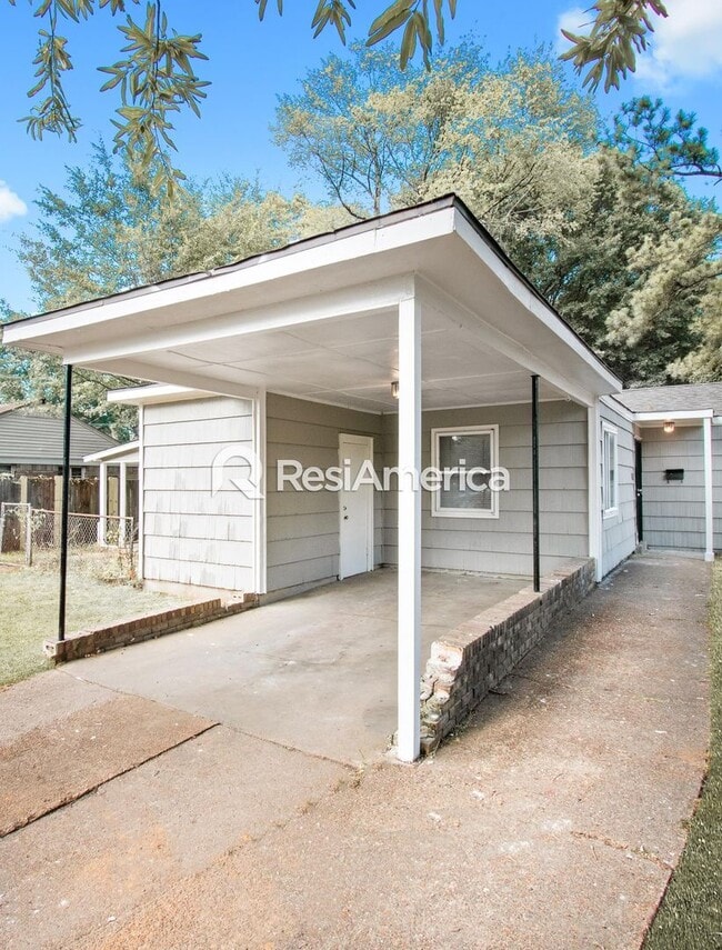 4078 Meadow Dr in Memphis, TN - Building Photo - Building Photo