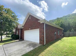 1131 Castlemaine Dr in Birmingham, AL - Building Photo - Building Photo