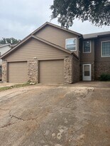 1433 Palmnold Cir W in Fort Worth, TX - Building Photo