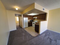 125 Lee Ave, Unit A in Bullhead City, AZ - Foto de edificio - Building Photo