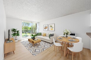 325 Rowland Blvd in Novato, CA - Building Photo