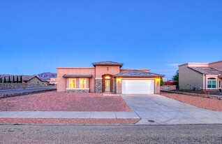 5526 Valley Maple Dr