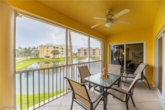 7401 Bella Lago Dr in Fort Myers Beach, FL - Building Photo - Building Photo