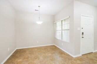 805 Belvedere Dr in Conroe, TX - Building Photo - Building Photo