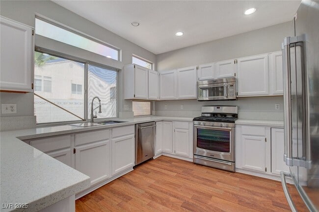 property at 22 Lantern Glow