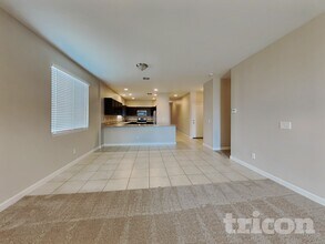 4674 S 238th Ln in Buckeye, AZ - Foto de edificio - Building Photo