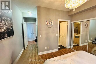 58 Marine Parade Dr in Toronto, ON - Building Photo - Building Photo