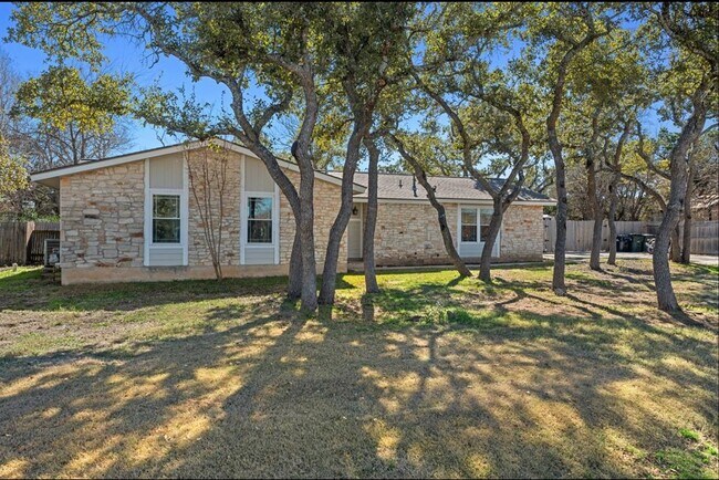 712 Ruby Isle Dr in Leander, TX - Building Photo - Building Photo