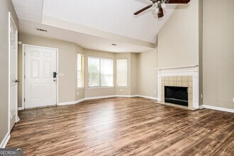 105 Falcon Ridge Dr in Covington, GA - Building Photo - Building Photo