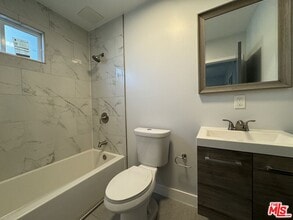 1505 Cochran Ave in Los Angeles, CA - Building Photo - Building Photo