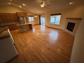 332 Telluride Dr in Windsor, CO - Building Photo - Building Photo