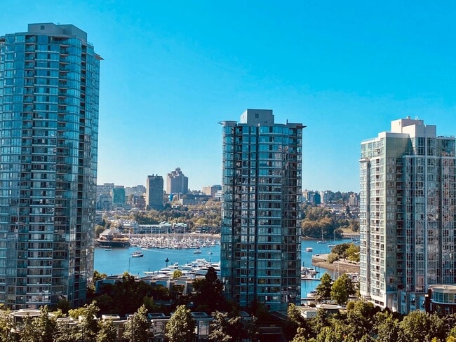 property at 939 Expo Blvd