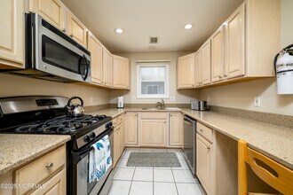 107 3rd Ave in Bradley Beach, NJ - Building Photo - Building Photo