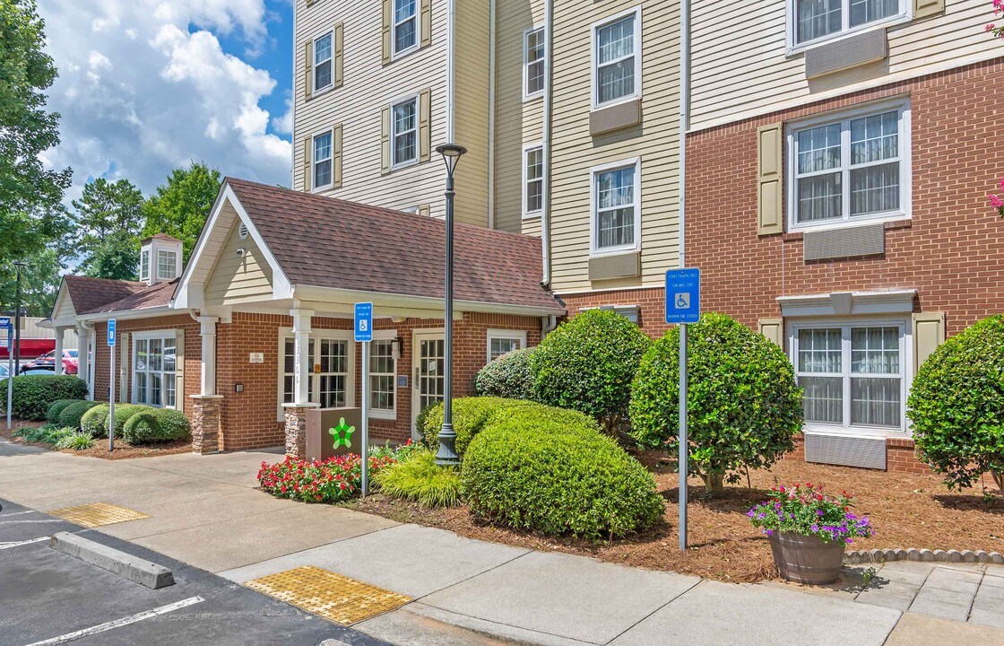 Extended Stay America Atlanta-Northlake in Atlanta, GA - Building Photo