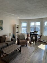 56 Humphrey St in Swampscott, MA - Building Photo - Building Photo