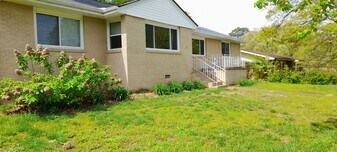 4106 Belvoir Dr in Chattanooga, TN - Building Photo
