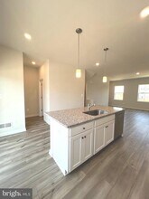 1234 Cedar Vly Rd in Ranson, WV - Building Photo - Building Photo