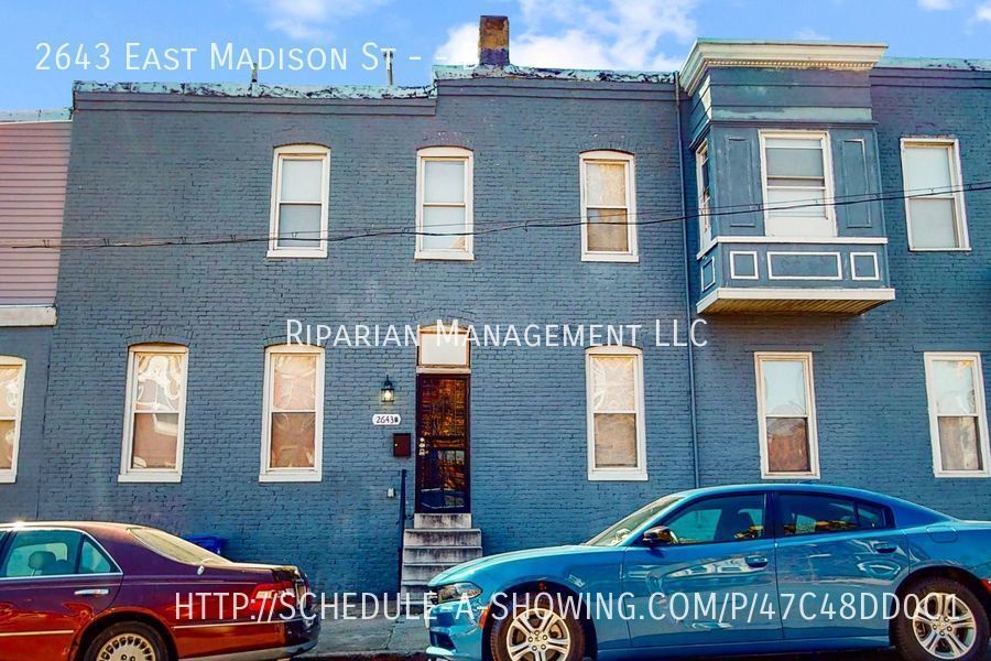 2643 E Madison St Photo