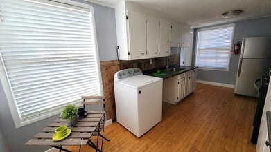 96 Kendall Blvd in Oaklyn, NJ - Building Photo - Building Photo