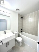 280 Dundas St W in Toronto, ON - Building Photo - Building Photo