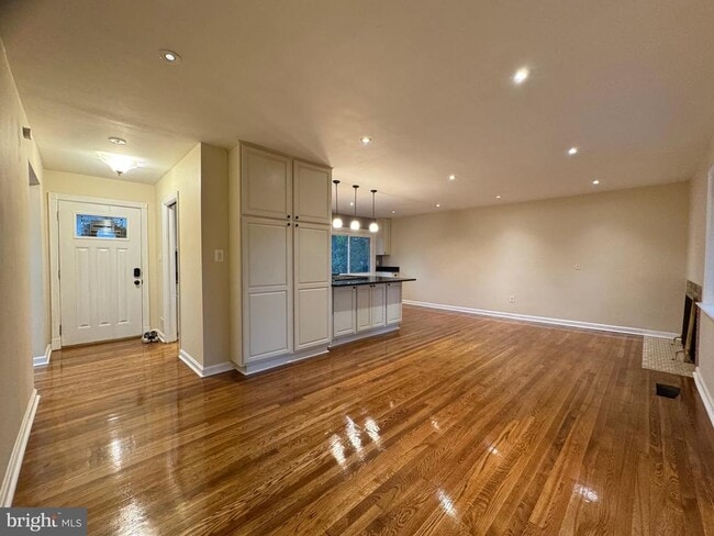 2612 Sigmona St in Falls Church, VA - Building Photo - Building Photo