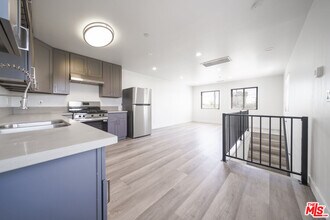 4110 Normandie Ave in Los Angeles, CA - Building Photo - Building Photo