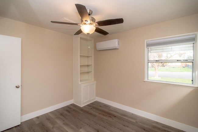 property at 122 Hastings St