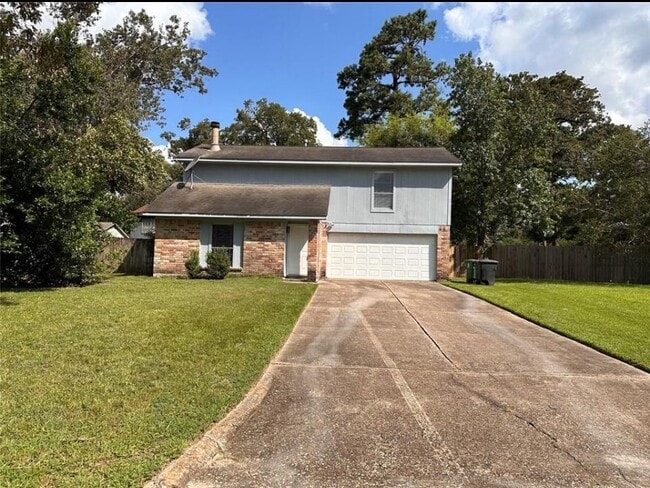 3323 Brookdale Dr