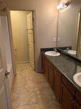 3025 17th Ave W in Williston, ND - Building Photo - Building Photo