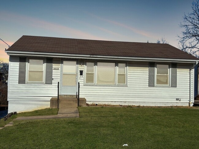 property at 10117 Niblic Dr