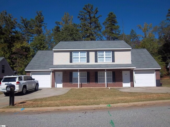 property at 232 Springfield Cir