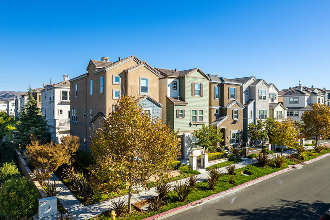 Villas at Metro in Milpitas, CA - Building Photo - Building Photo