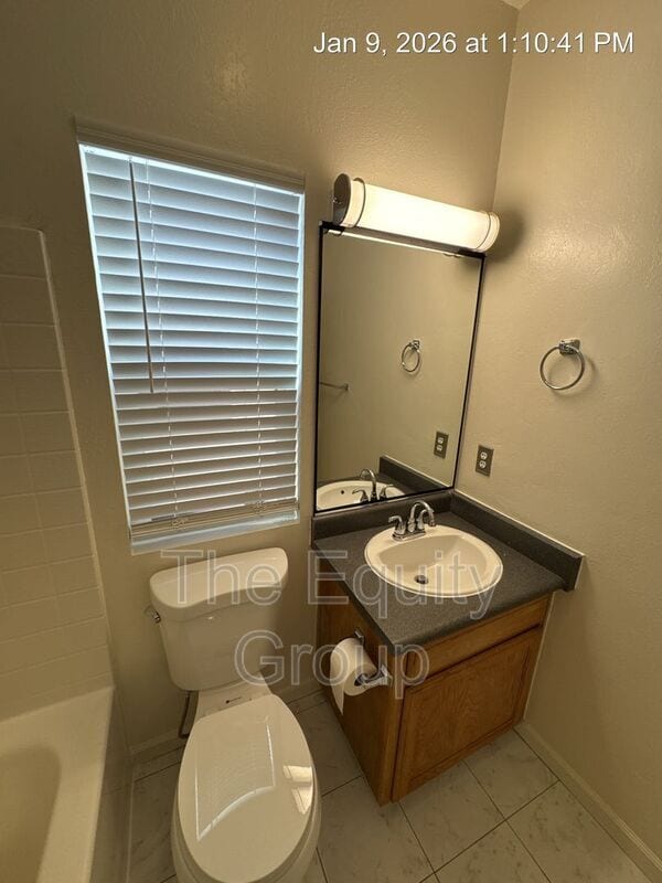 816 W Loyola Ave in Visalia, CA - Building Photo - Building Photo