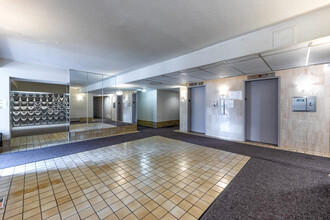 Hager Creek in Burlington, ON - Building Photo - Interior Photo