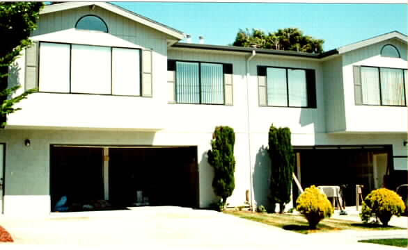 424 Mastick Ave in San Bruno, CA - Foto de edificio