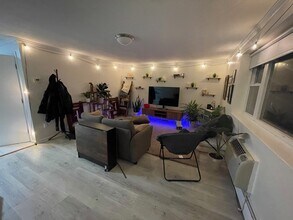14 Westford St, Unit 6 in Boston, MA - Foto de edificio - Building Photo
