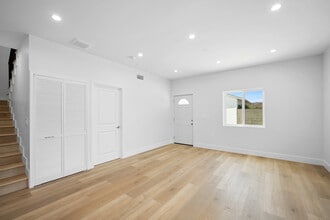 6645 Fair Ave in North Hollywood, CA - Building Photo - Building Photo