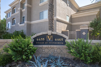 Villas At Stonecreek in Phoenix, AZ - Building Photo - Building Photo