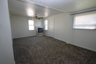 1620 17th Ave S in Great Falls, MT - Building Photo - Building Photo