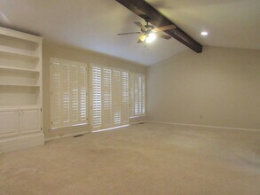 7016 Stonycreek Dr in Oklahoma City, OK - Building Photo - Building Photo